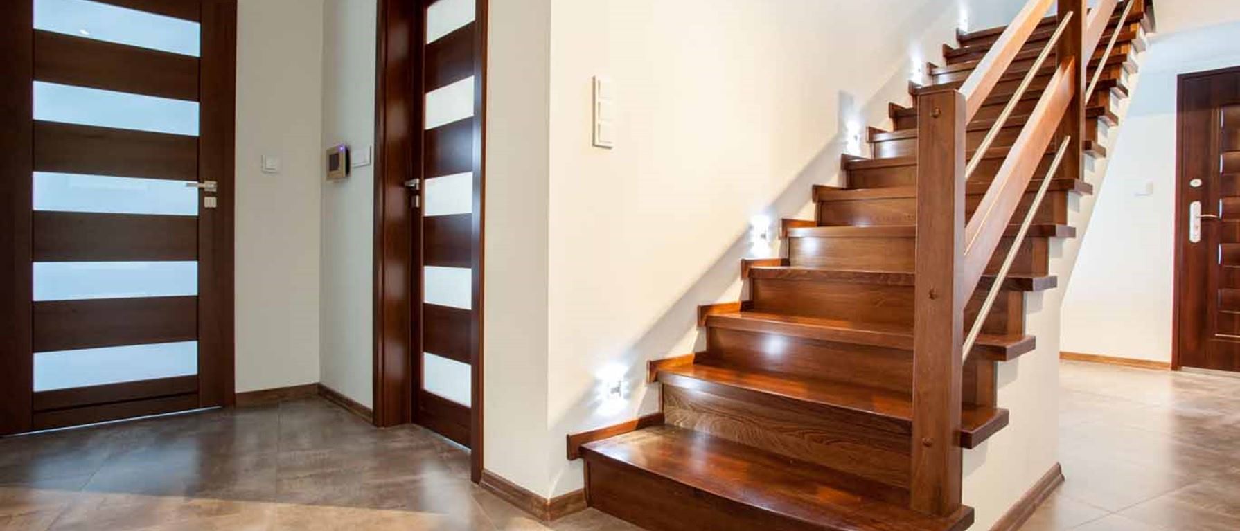 Lacamos todo tipo de muebles. Excelentes resultados